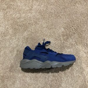 Nike Air Huarache Run SE
